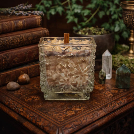 Vintage Glass Ritual Candle – Scent Venusian Ritual