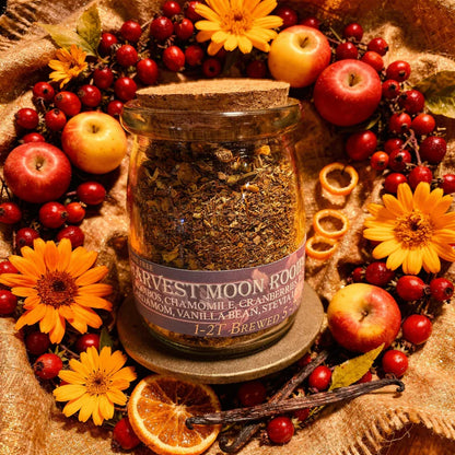 Harvest Moon Cranberry Spice Chai & Ceramic Teacup Gift Set